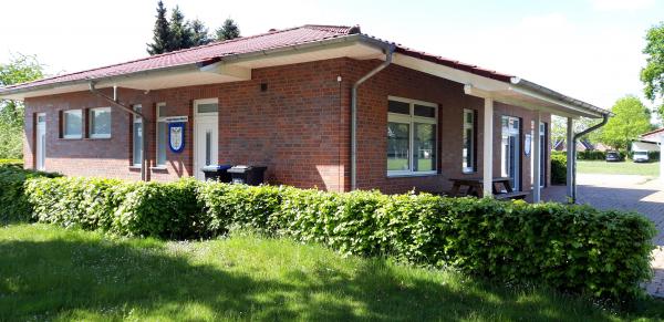 Sportplatz Ovenstädt - Petershagen/Weser-Ovenstädt