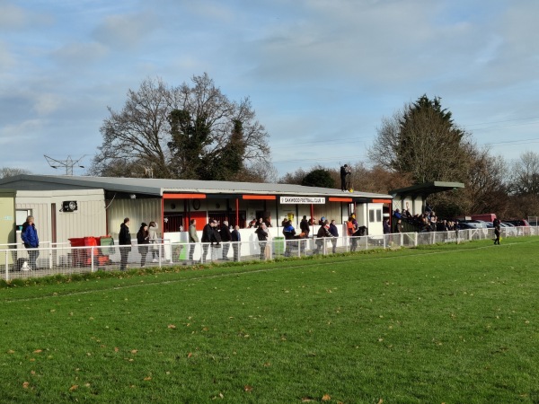 Tinsley Lane - Crawley, West Sussex