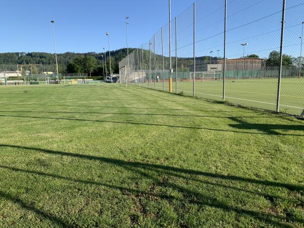 Sportanlage Hofstattmatten Nebenplatz - Suhr