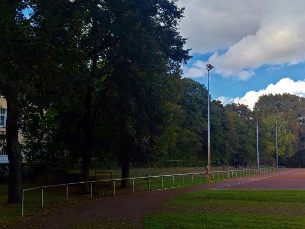 Sportplatz Rotenhäuser Damm (alt) - Hamburg-Wilhelmsburg