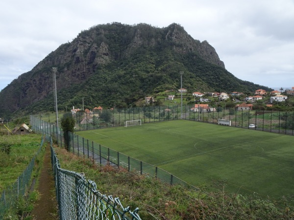 Campo de Futebol do Porto da Cruz - Porto da Cruz