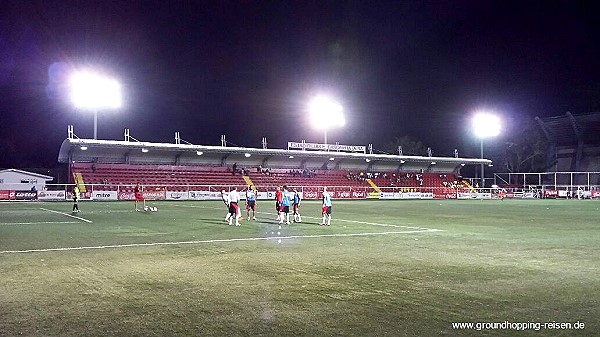 Estadio Luis Ernesto Cascarita Tapia - Ciudad de Panamá