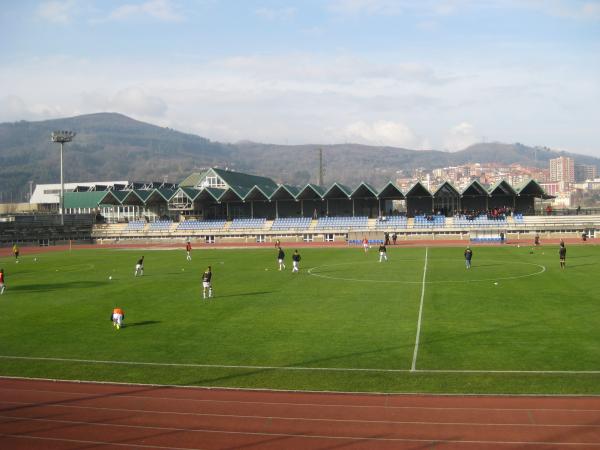 Estadio Artunduaga - Basauri, PV