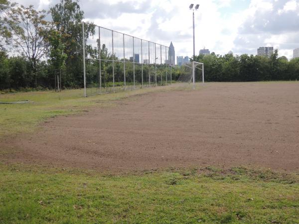 Bezirkssportanlage Am Römerhof Platz 2 - Frankfurt/Main-Griesheim