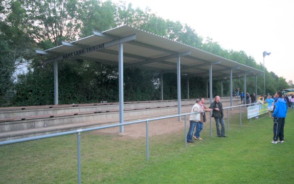 Sportplatz an der Staustufe  - Hattersheim/Main-Eddersheim