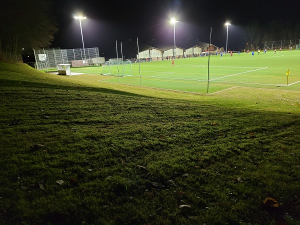 Waldstadion B-Platz - Lütjensee