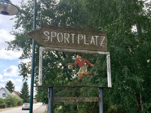Jahn-Sportstätte - Groß Laasch