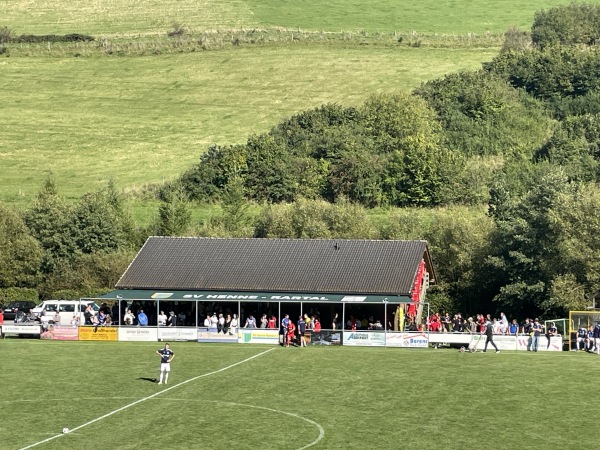 Sportplatz Niederhenneborn - Schmallenberg-Niederhenneborn