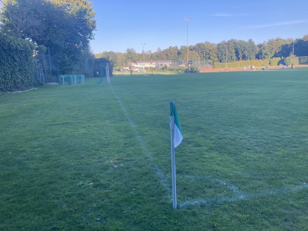 Sportzentrum Seestraße B-Platz - Isernhagen-Altwarmbüchen
