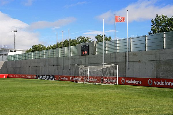 N1-völlurinn Hlíðarenda - Reykjavík