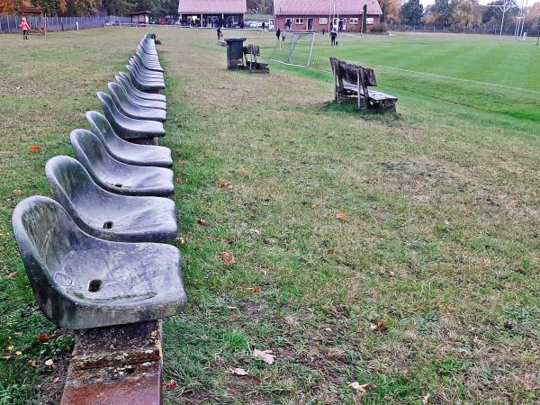 Sportplatz Waldweg - Gallin