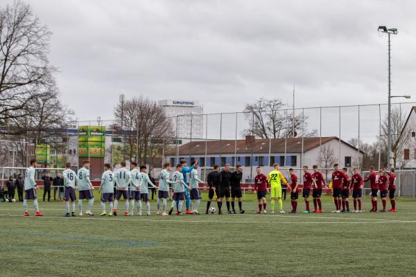 Sportpark Valznerweiher Platz 2 - Nürnberg-Zerzabelshof