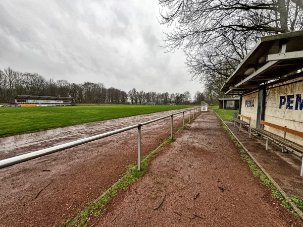 August-Bönte-Stadion der Bezirkssportanlage Klarastraße - Recklinghausen-Röllinghausen