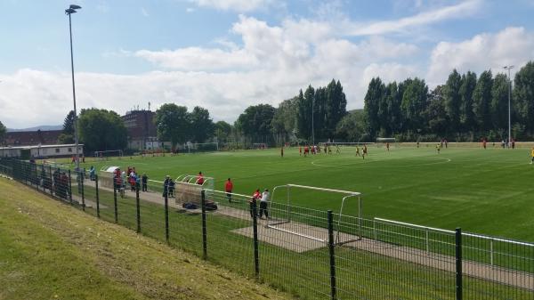 Städtischer Kunstrasenplatz Am Höing - Hagen/Westfalen