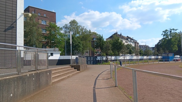 Bezirkssportanlage Windscheidstraße - Düsseldorf-Düsseltal