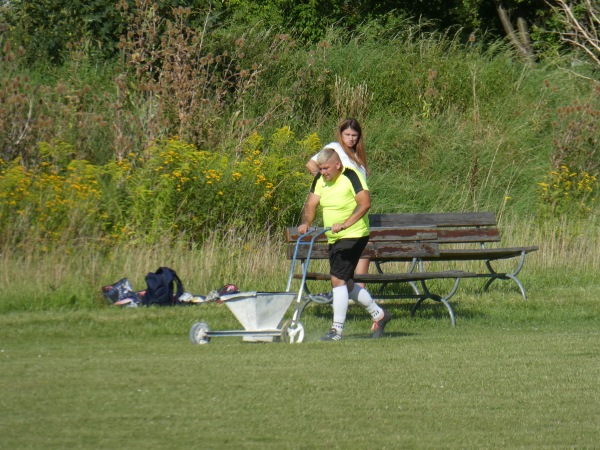 Boisko w Ługowie - Ługow