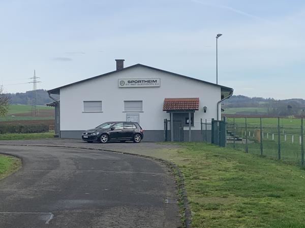 Sportplatz Heegweg - Grünberg/Hessen-Queckborn