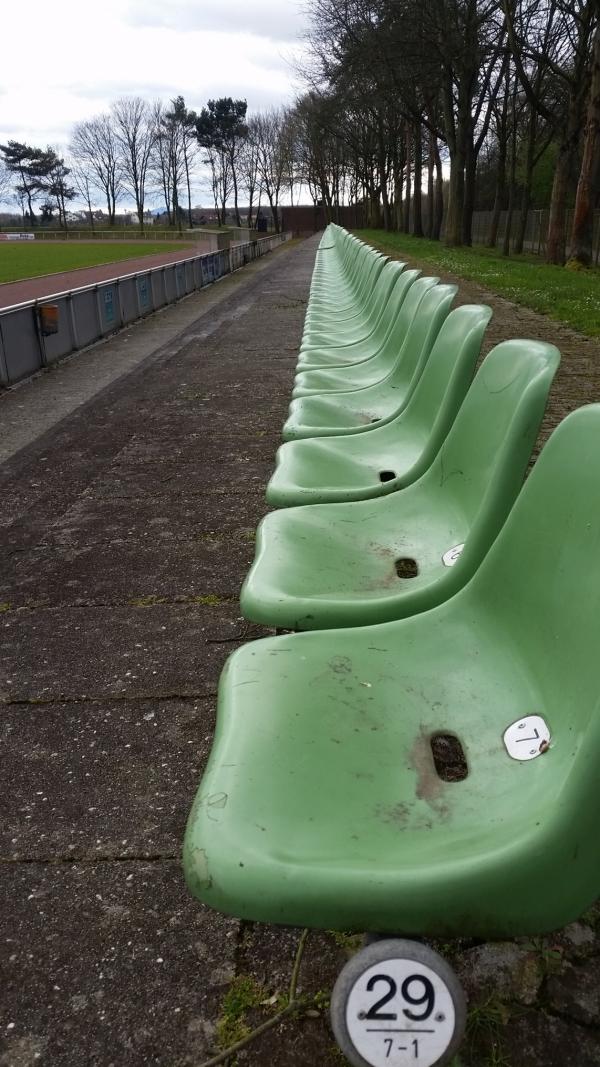 Brucknerstadion - Köln-Porz-Urbach