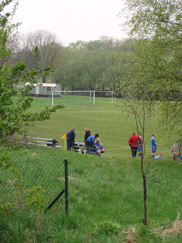 Waldstadion - Petersberg/Saalekreis-Gutenberg