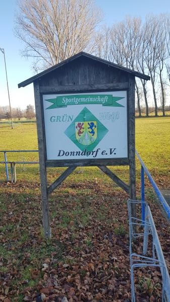 Sportplatz im Rundweg - Roßleben-Wiehe-Donndorf