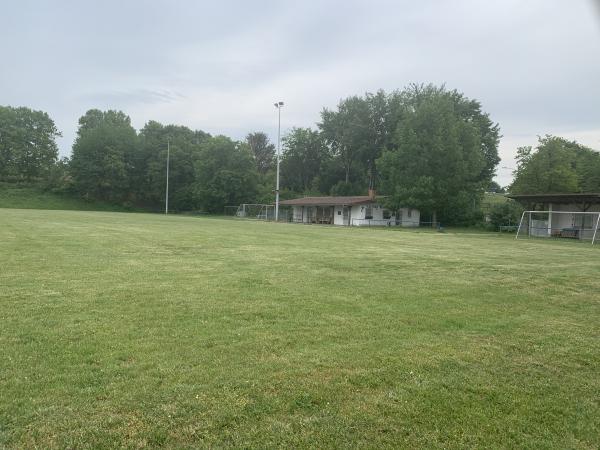 Sportplatz am Berggarten - Wölfersheim-Wohnbach