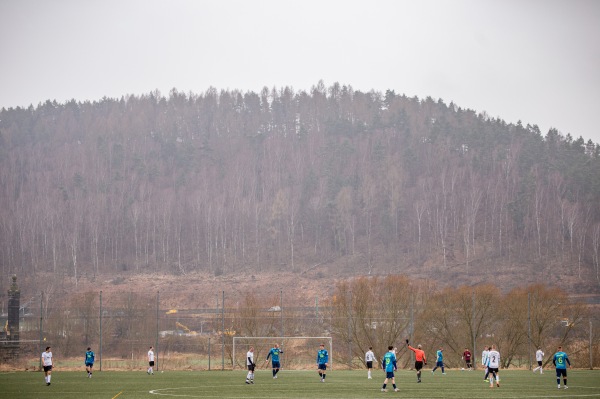 Sportplatz an der Carolabrücke - Rathmannsdorf