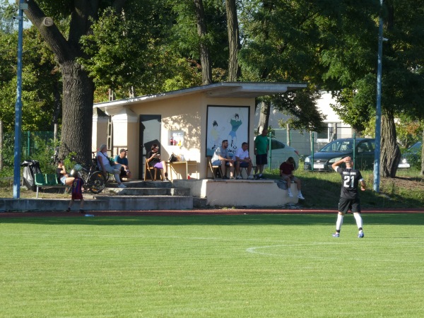 Stadion w Grabiku - Grabik