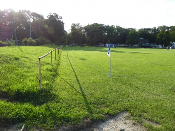 Sportplatz An der Möncherei - Markkleeberg
