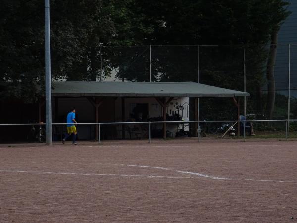 Sportplatz am Waldhaus 2 - Saarbrücken-Rotenbühl