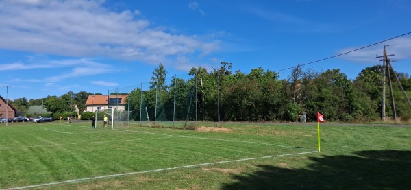 Boisko Bóbra - Dąbrowa Bolesławiecka