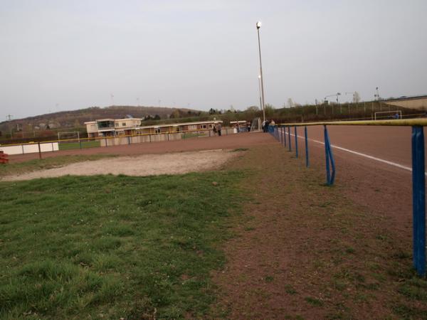 Hubert-Bündgens-Sportstadion Nebenplatz - Eschweiler-Weisweiler