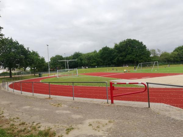 Sportanlage Bildungszentrum Mettenhof - Kiel-Mettenhof