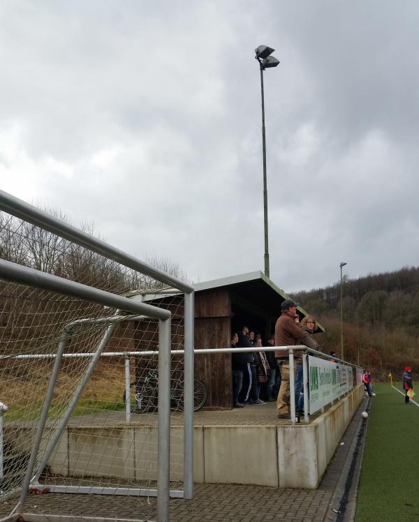 Sportplatz Im Hespel - Sundern/Sauerland-Allendorf