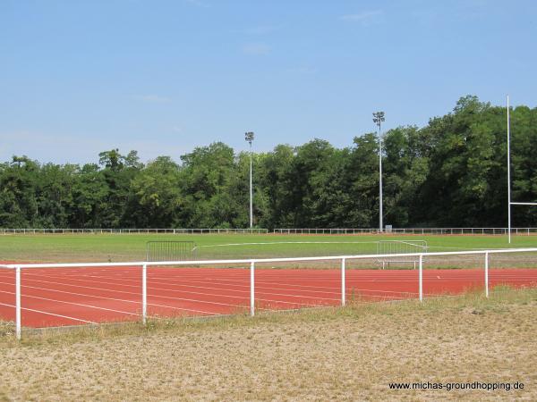Piste d'athlétisme de Pershing - Paris
