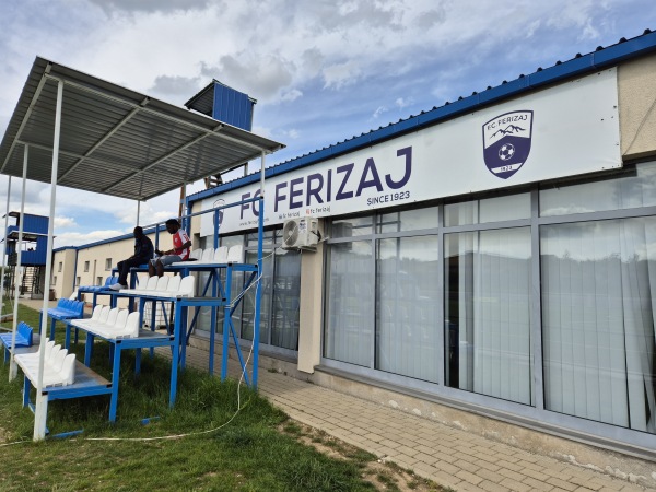 Stadiumi me bari sintetik Ferizaj - Ferizaj
