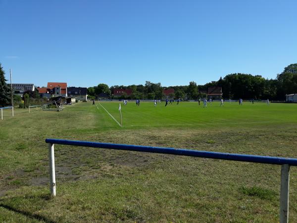 Friedrich-Ludwig-Jahn-Sportplatz - Tangerhütte