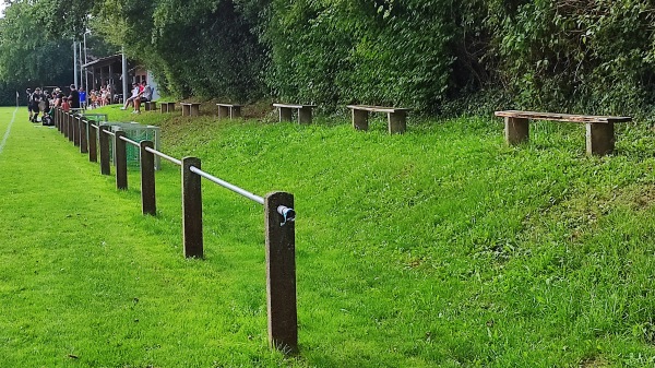 Sportplatz Göttinger Straße - Seeburg/Niedersachsen-Bernshausen