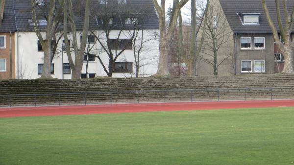 Bezirkssportanlage Bäuminghausstraße/Stadion - Essen/Ruhr-Altenessen