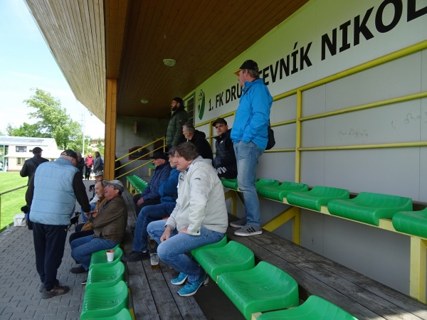 Fotbalový Stadion 1.FK Družstevník Nikolčice - Nikolčice