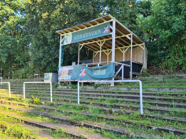Adolf-Jäger-Kampfbahn - Hamburg-Ottensen