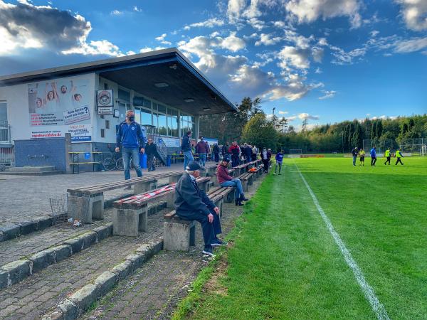 Sportgelände Am Langen See - Karlstein/Main-Großwelzheim