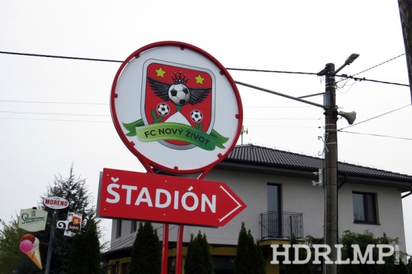 Futbalový štadión Eliášovce - Nový Život-Eliášovce