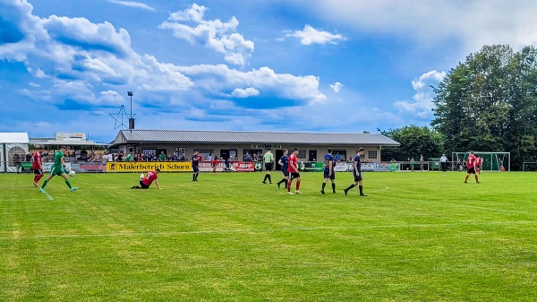 Sportplatz Niederöfflingen - Niederöfflingen