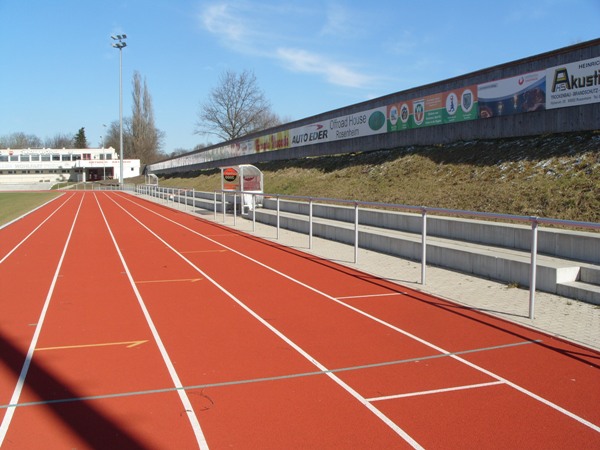Beck & Fraundienst-Stadion - Rosenheim