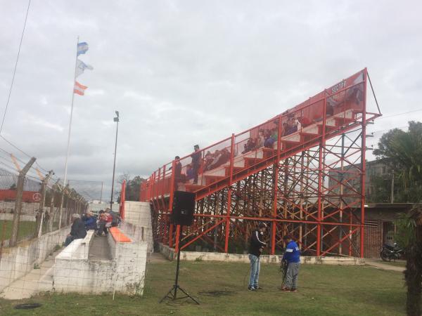 Estadio Norman Lee - Berazategui, BA