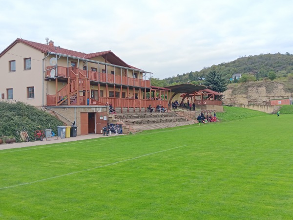 Sportovní areál Velké Žernoseky - Velké Žernoseky