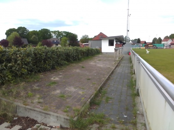 Stadion an der Bruchstraße - Wetschen