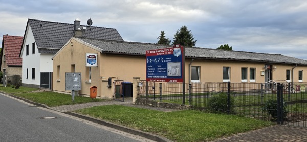 Sportplatz Tiefe Wiese - Sangerhausen-Riestedt