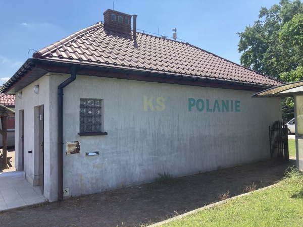 Boisko KS Polanie Pierzchnica - Pierzchnica