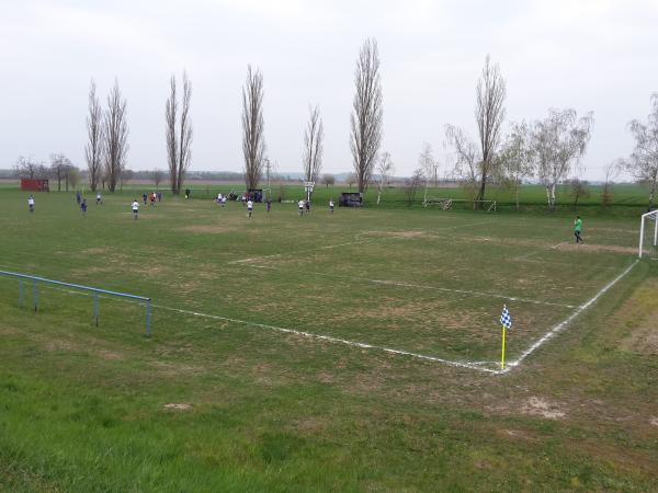 Stadion Traverza Rostoklaty - Rostoklaty